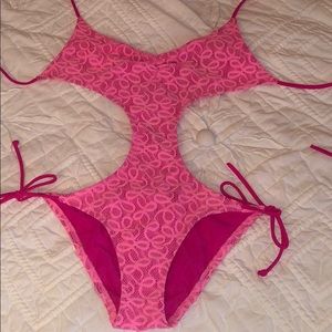 VS one piece bathing suit!!